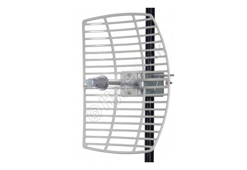 L-COM 5.8 GHz 22 dBi Cast Reflector Grid Antenna HG5822G