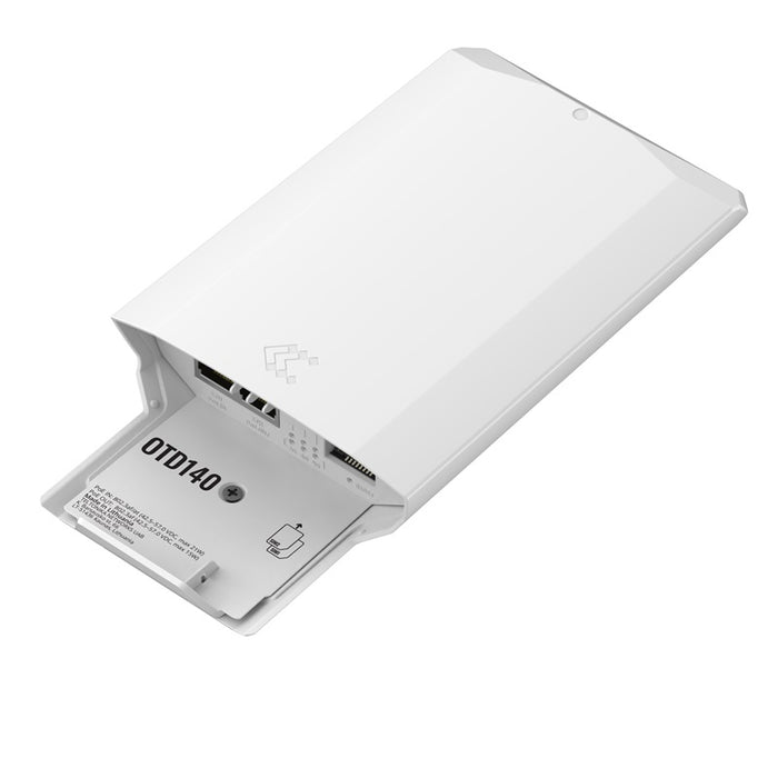 Teltonika OTD140 Outdoor IP55 Ethernet to 4G LTE IoT gateway with Built in Omni Antenna