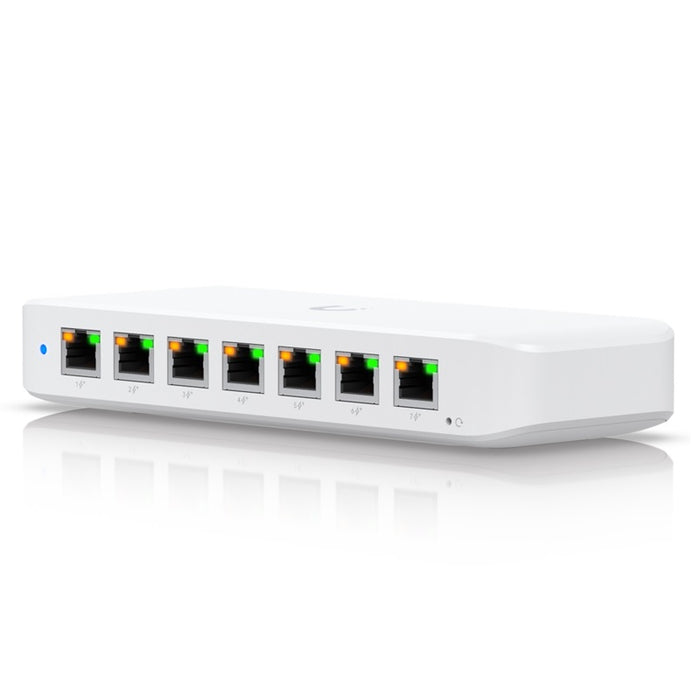 Ubiquiti UniFi Ultra 52W Compact 8-port, Layer 2 GbE PoE switch with versatile mounting options